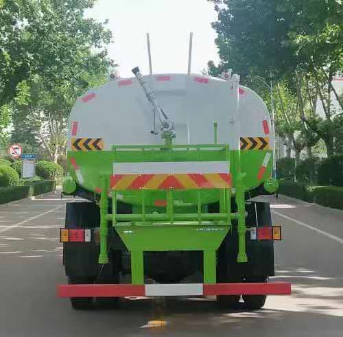 福田福瑞沃12噸灑水車