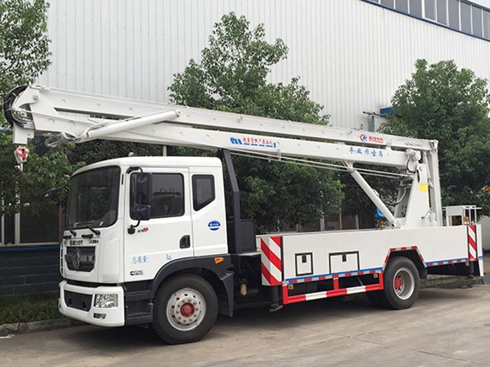 東風D9高空作業(yè)車