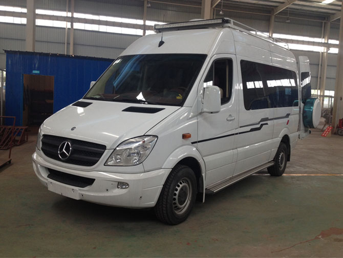 奔馳凌特B型房車(chē)