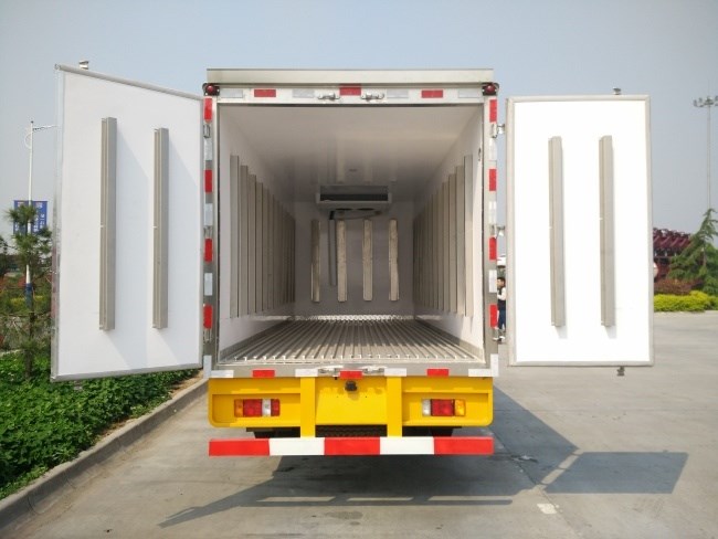 (廂長(zhǎng)5.1米)五十鈴600P冷藏車(chē)