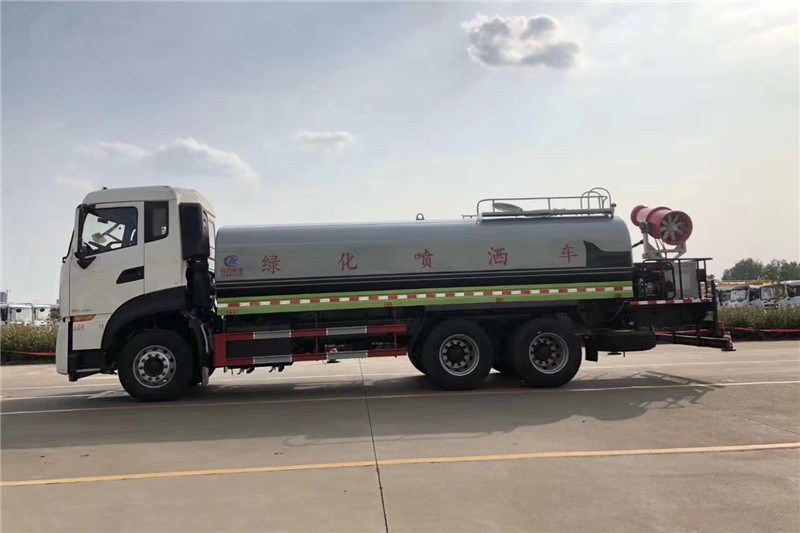 國六東風(fēng)天龍后八輪 20噸 噴霧車