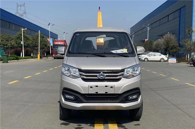 國(guó)六長(zhǎng)安汽油藍(lán)牌 2-3方 勾臂垃圾車(chē)