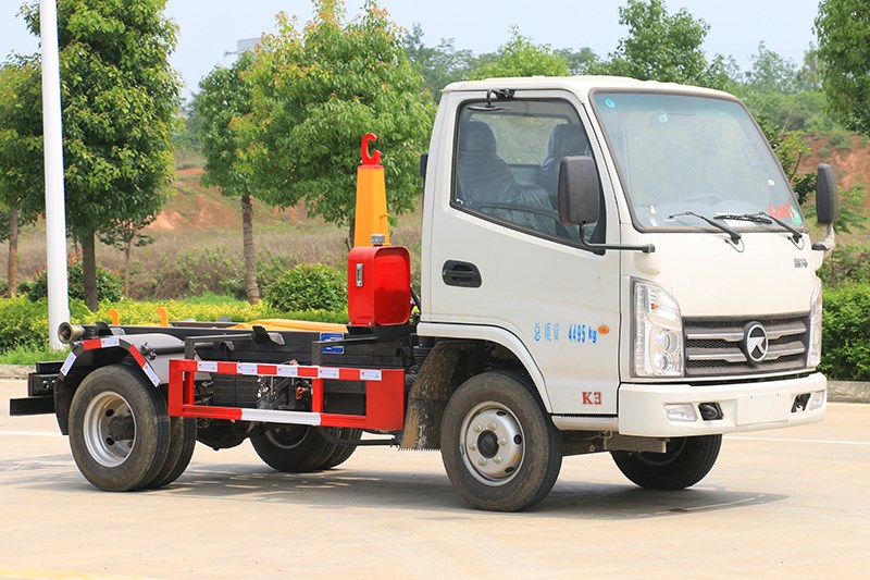 國(guó)六 藍(lán)牌 凱馬 3-4方 勾臂垃圾車